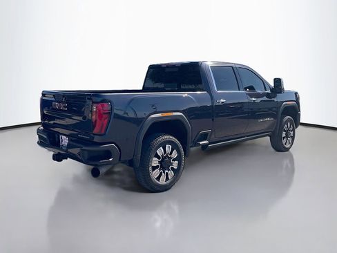 Used 2024 GMC Sierra 2500 Denali w/ Denali Reserve Package image 7