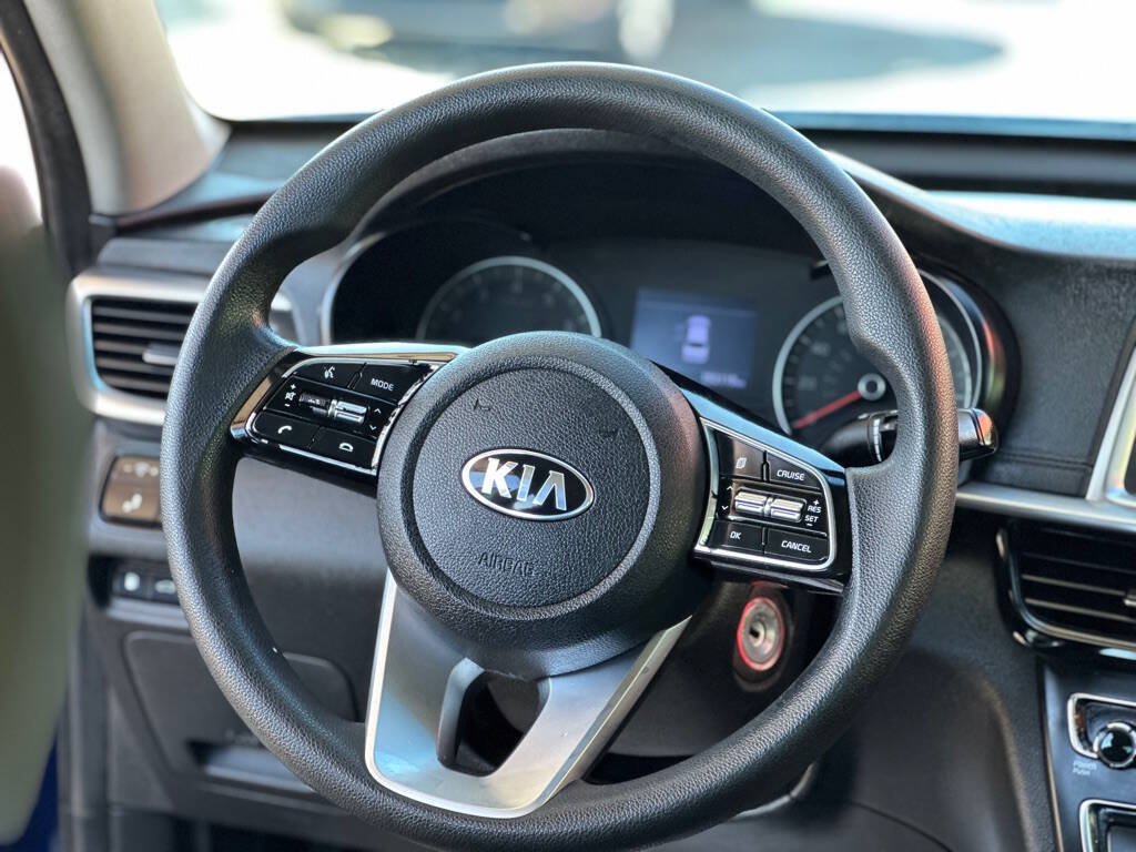 Used 2020 Kia Optima LX FWD image 12