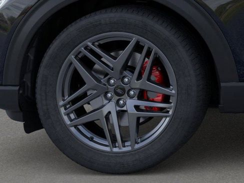 New 2026 Ford Explorer ST-Line w/ ST-Line Street Pack image 19