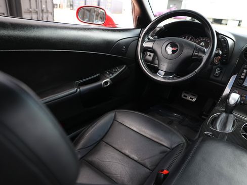 Used 2012 Chevrolet Corvette Coupe RWD image 18
