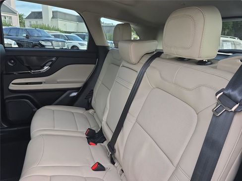 New 2026 Lincoln Corsair Reserve image 10