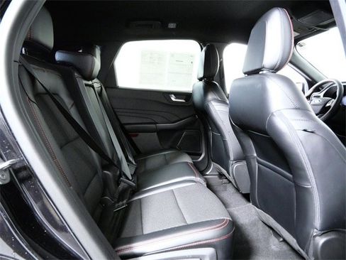 Certified 2023 Ford Escape ST-Line Select image 12