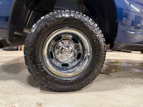 Used 2024 RAM 3500 Big Horn w/ Level 2 Equipment Group AWD/4WD image 38