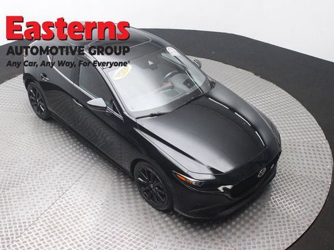 Used 2021 MAZDA MAZDA3 s image 3