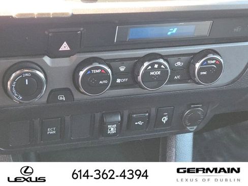 Used 2021 Toyota Tacoma TRD Off-Road image 18