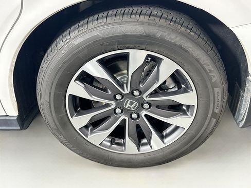 Used 2023 Honda Odyssey EX-L image 11
