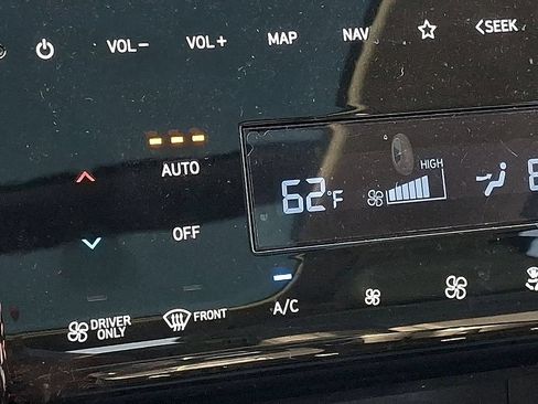 Used 2024 Hyundai Tucson SEL AWD/4WD image 19