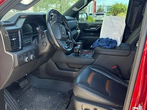 Used 2022 GMC Sierra 1500 AT4 w/ AT4 Premium Package AWD/4WD image 1