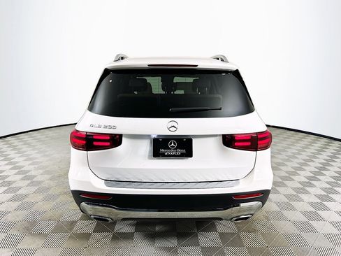 Certified 2026 Mercedes-Benz GLB 250 image 6