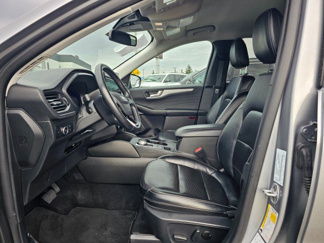 Used 2024 Ford Escape Platinum AWD/4WD image 27
