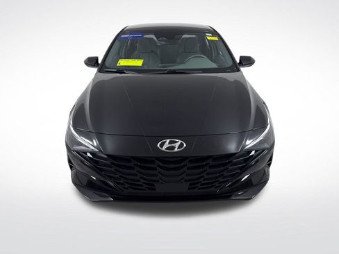 Used 2023 Hyundai Elantra SEL w/ Convenience Package image 11