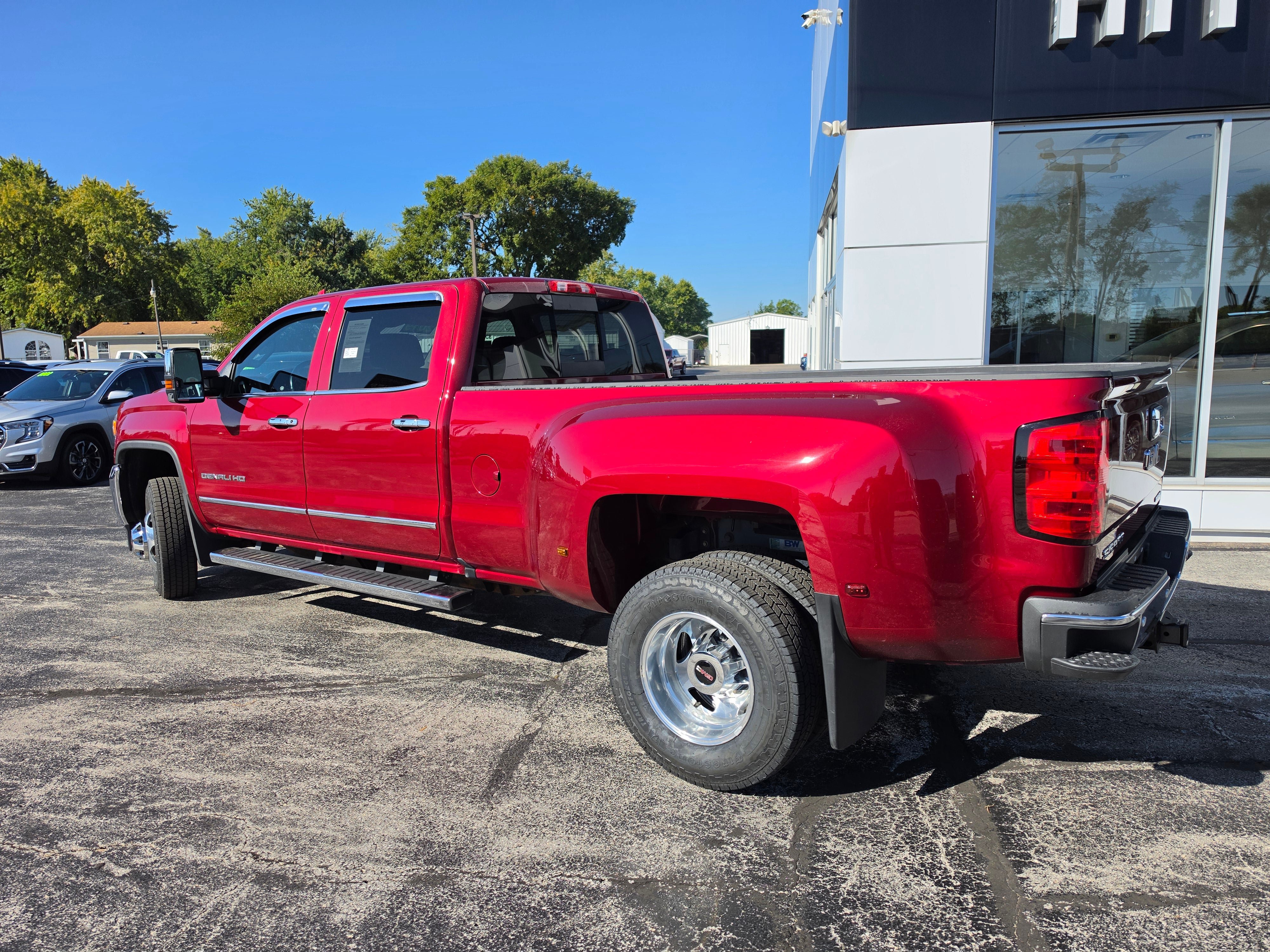 Used 2019 GMC Sierra 3500 Denali w/ Duramax Plus Package AWD/4WD image 7