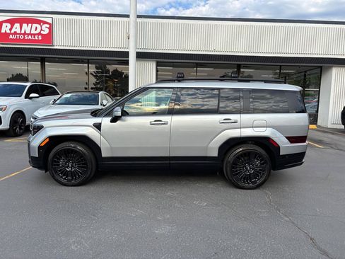 Used 2025 Hyundai Santa Fe Calligraphy AWD/4WD image 19