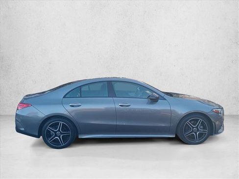 Used 2021 Mercedes-Benz CLA 250 image 4