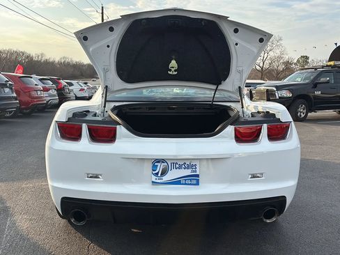Used 2013 Chevrolet Camaro LS image 17