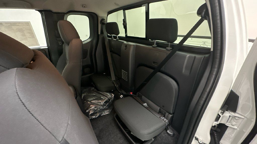 New 2027 Nissan Frontier S AWD/4WD image 10