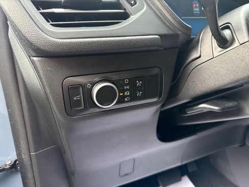 Used 2023 Ford Escape Active w/ Tech Pack #2 AWD/4WD image 17