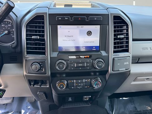 Used 2020 Ford F350 XLT AWD/4WD image 23