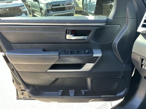 Used 2022 Toyota Tundra Platinum w/ Advanced Package image 30