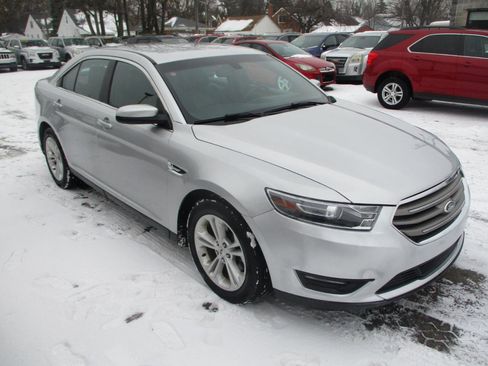 Used 2016 Ford Taurus SEL w/ Equipment Group 201A FWD image 1