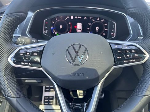 Used 2022 Volkswagen Tiguan SEL R-Line AWD/4WD image 21