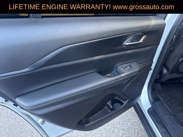 Certified 2023 Jeep Grand Cherokee L Altitude AWD/4WD image 31