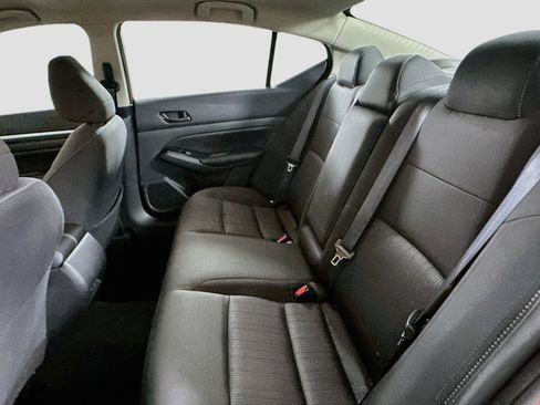 Used 2023 Nissan Altima 2.5 SV FWD image 26