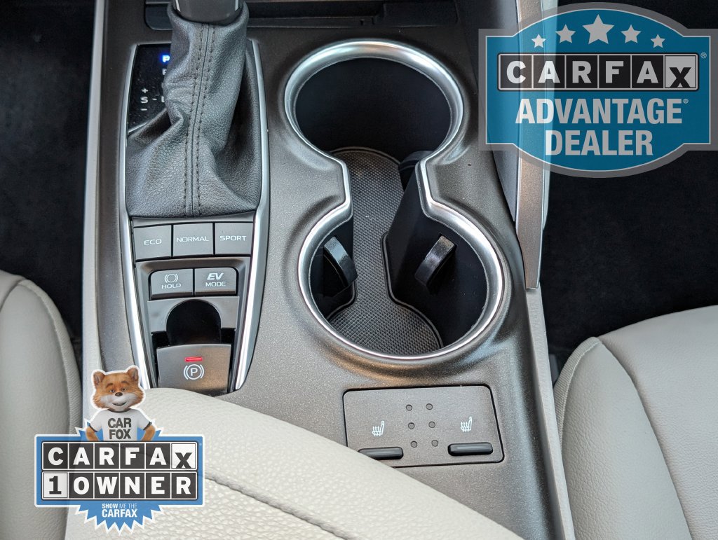 Used 2024 Toyota Camry XLE w/ Cold Weather Package FWD image 10