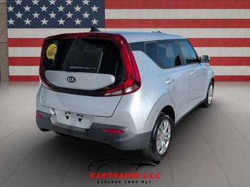 Used 2020 Kia Soul LX FWD image 8