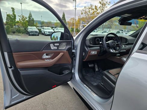 Used 2024 Mercedes-Benz GLE 63 AMG S image 22