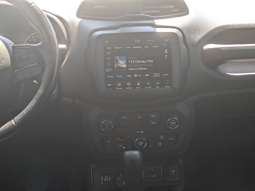 Certified 2022 Jeep Renegade Altitude w/ Convenience Group AWD/4WD image 26