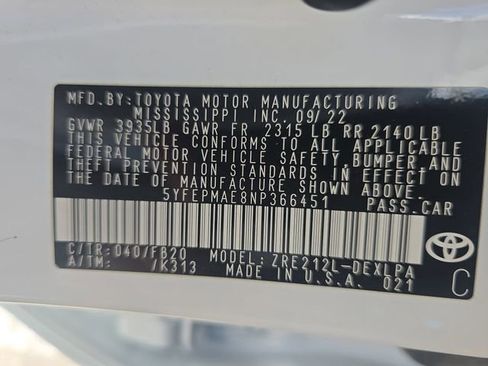 Certified 2022 Toyota Corolla LE image 34