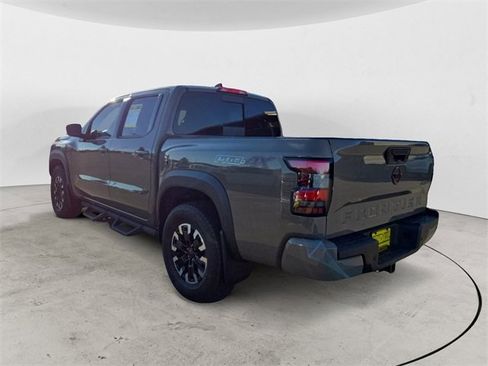 Used 2023 Nissan Frontier PRO-4X w/ Technology Package image 3