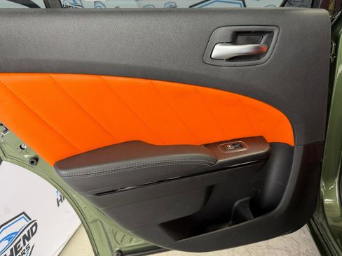 Used 2023 Dodge Charger SXT w/ Blacktop Package image 18