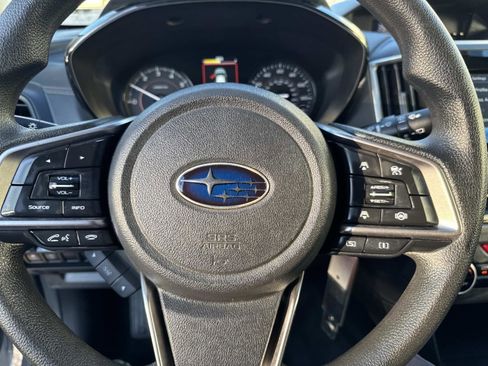 Used 2023 Subaru Crosstrek 2.0i image 18