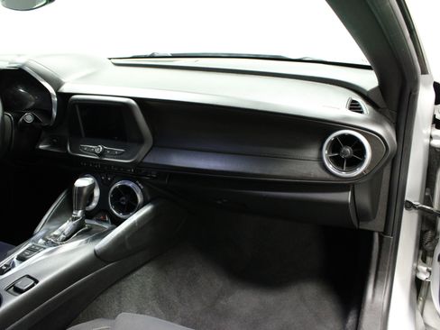 Used 2019 Chevrolet Camaro LS RWD image 17