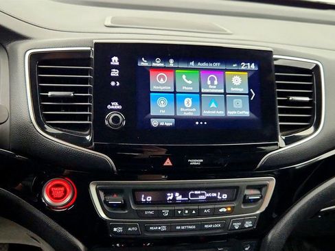 Used 2020 Honda Pilot Black Edition image 18