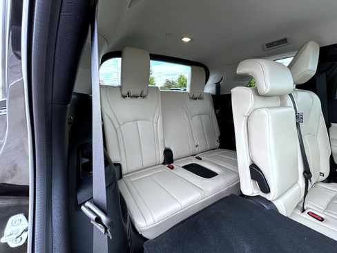 Used 2025 INFINITI QX60 Luxe AWD/4WD image 19