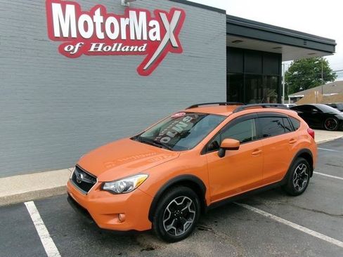 Used 2015 Subaru Crosstrek 2.0i Premium AWD/4WD image 2