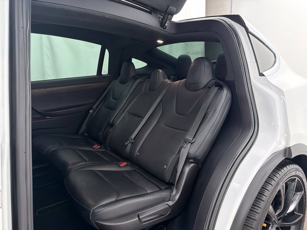 Used 2020 Tesla Model X Long Range AWD/4WD image 19
