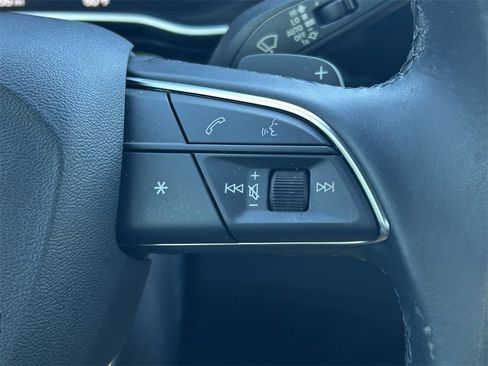 Used 2022 Audi Q3 2.0T Premium Plus image 42