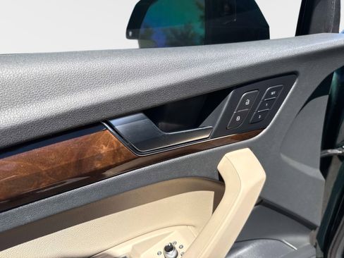 Used 2019 Audi Q5 2.0T Premium w/ Convenience Package image 20