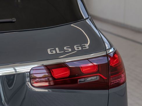 New 2026 Mercedes-Benz GLS 63 AMG 4MATIC image 24