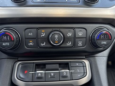 Used 2021 GMC Acadia Denali w/ Denali Ultimate Package image 11