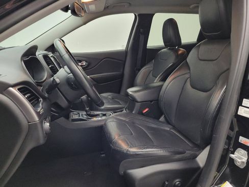 Used 2019 Jeep Cherokee Limited image 17