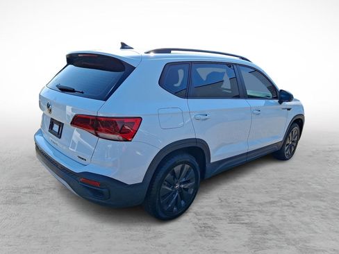 Used 2022 Volkswagen Taos S w/ IQ Drive S Package AWD/4WD image 5
