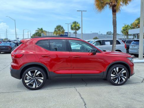 Certified 2023 Volvo XC40 B5 Ultimate w/ Protection Package Premier AWD/4WD image 8