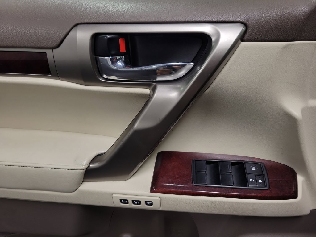 Used 2015 Lexus GX 460 w/ Premium Package AWD/4WD image 29