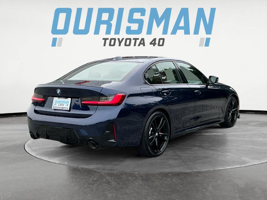 Used 2024 BMW 330i Sedan w/ M Sport Package RWD image 7