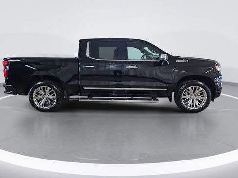 Certified 2023 Chevrolet Silverado 1500 High Country w/ High Country Premium Package image 2